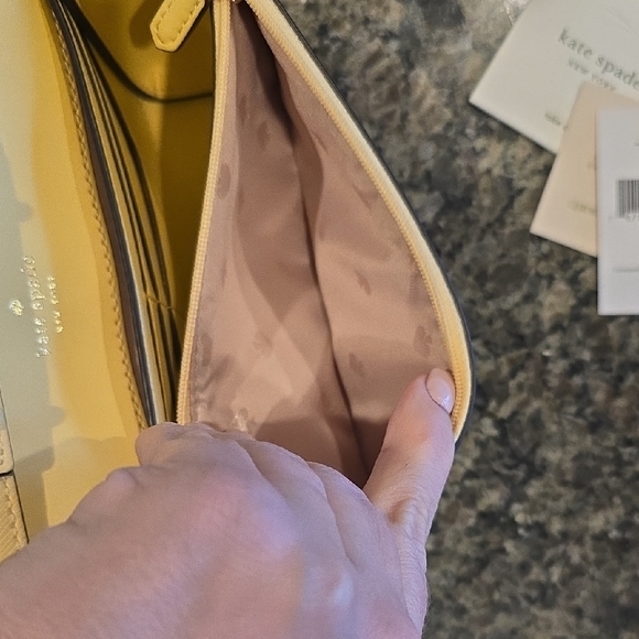 Kate Spade Cream Crossbody Bag - Picture 11 of 13